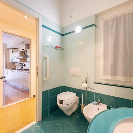 Joivy Cosy Family Flat Near Sturla Beach