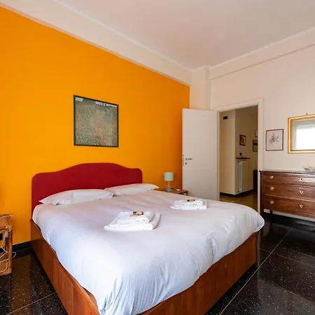 شقة Joivy Cosy Family Flat Near Sturla Beach *