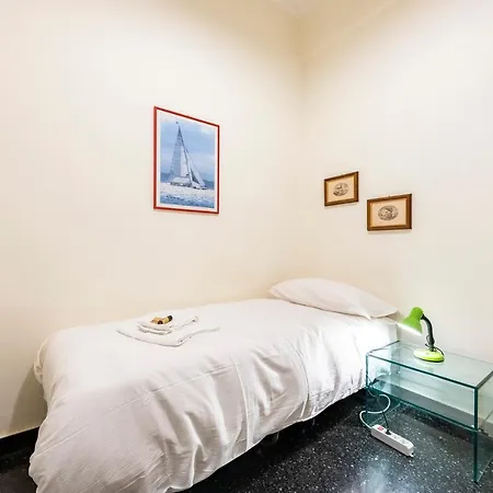 Joivy Cosy Family Flat Near Sturla Beach