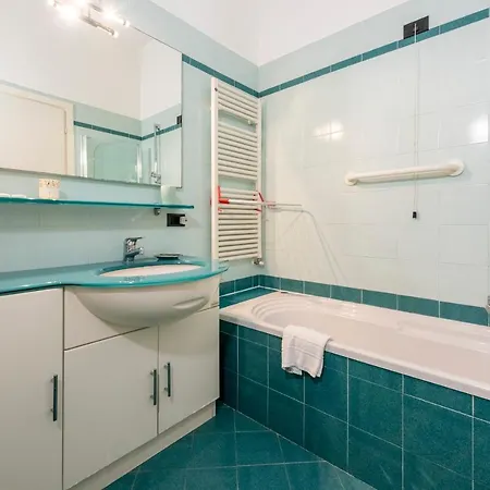 Joivy Cosy Family Flat Near Sturla Beach