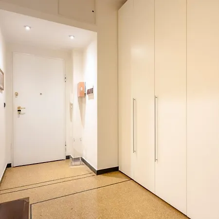 Joivy Cosy Family Flat Near Sturla Beach Genoa